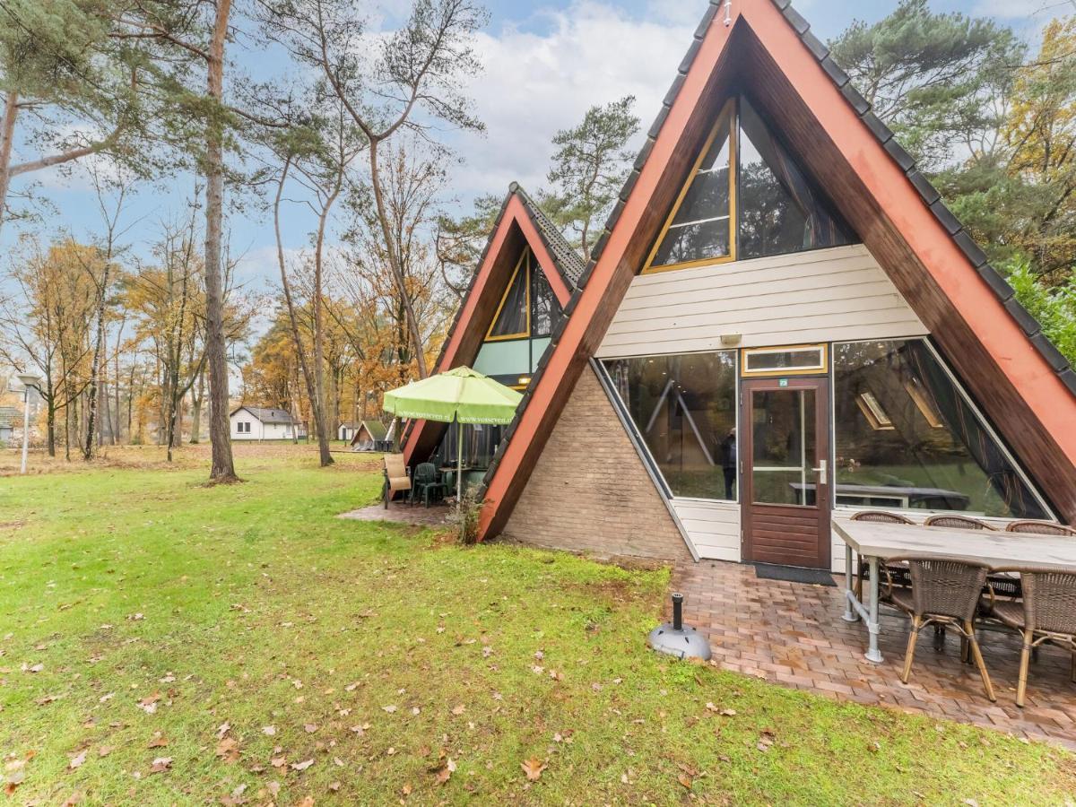 Modern Holiday Home In Stramproy In The Forest Luaran gambar